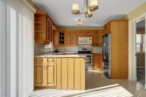 Photo 12 at 798 Lalande Terrace, Fallingbrook/Ridgemount, Orleans