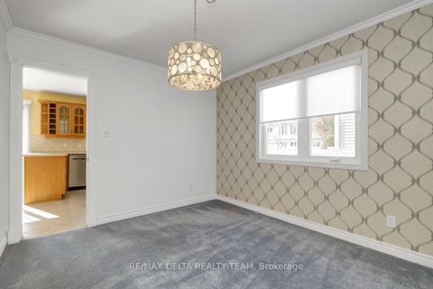 Photo 18 at 798 Lalande Terrace, Fallingbrook/Ridgemount, Orleans