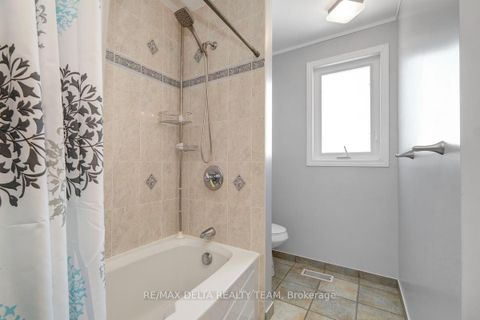 Photo 29 at 798 Lalande Terrace, Fallingbrook/Ridgemount, Orleans