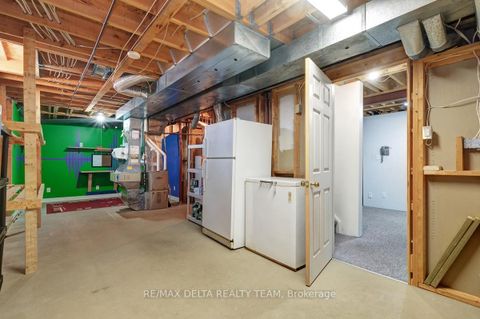 Photo 37 at 798 Lalande Terrace, Fallingbrook/Ridgemount, Orleans