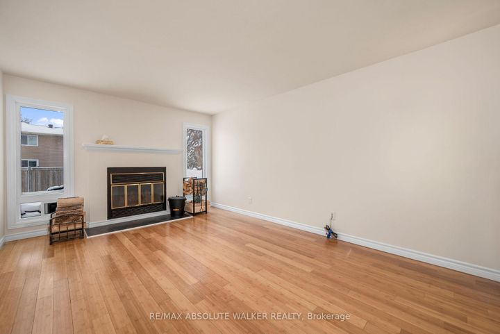 Photo 2 at 1 Stradwick Avenue, Nepean (Cedargrove/Fraserdale), Ottawa