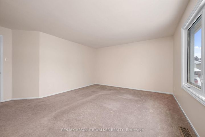 Photo 18 at 1 Stradwick Avenue, Nepean (Cedargrove/Fraserdale), Ottawa