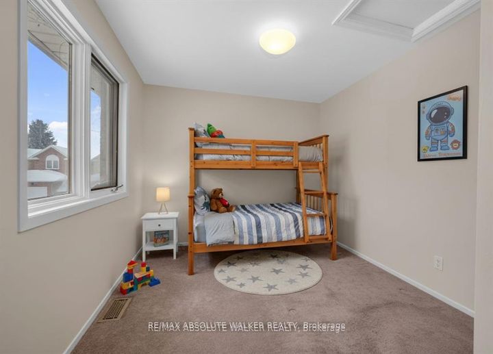 Photo 23 at 1 Stradwick Avenue, Nepean (Cedargrove/Fraserdale), Ottawa