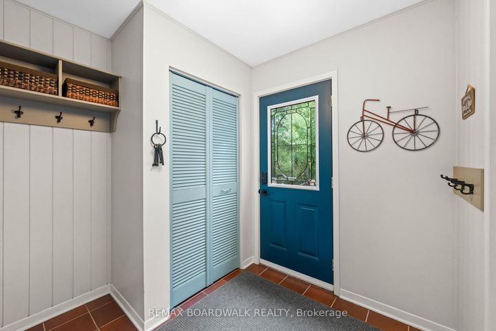 Photo 4 at 5984 Third Line Road N, Nepean (Rideau Twp W of Hwy 16 North of Reg Rd 6), Ottawa