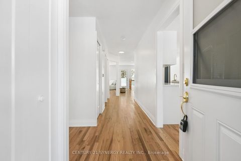 Photo 3 at 7 Weaver Crescent, Kanata Lakes/Heritage Hills, Kanata