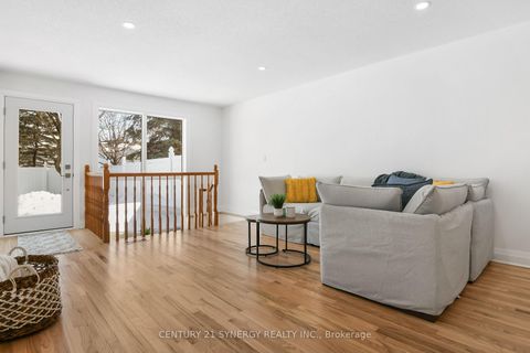 Photo 12 at 7 Weaver Crescent, Kanata Lakes/Heritage Hills, Kanata