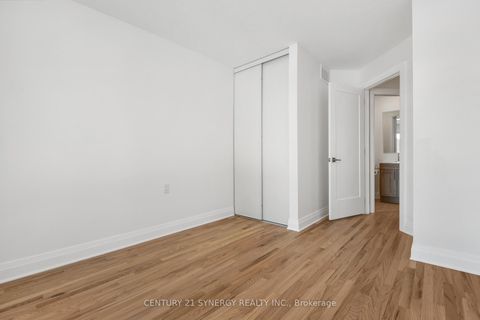 Photo 20 at 7 Weaver Crescent, Kanata Lakes/Heritage Hills, Kanata