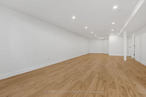 Photo 24 at 7 Weaver Crescent, Kanata Lakes/Heritage Hills, Kanata