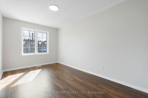 Photo 23 at 209 Rolling Meadow Crescent, Mer Bleue/Bradley Estates/Anderson Park, Orleans