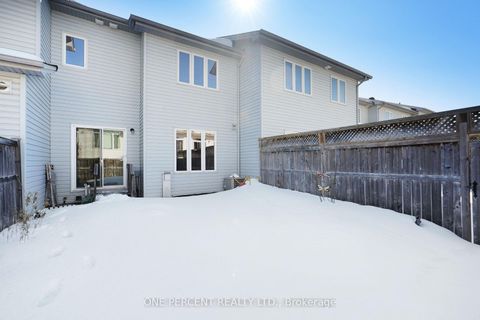 Photo 32 at 209 Rolling Meadow Crescent, Mer Bleue/Bradley Estates/Anderson Park, Orleans