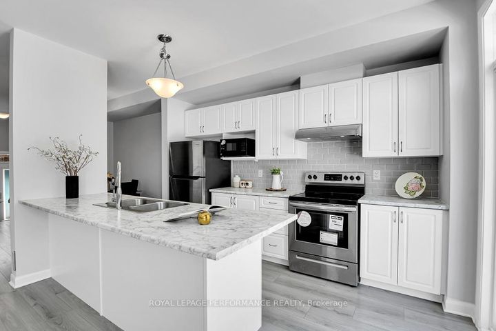 Photo 14 at 177 Namaste Walk, Nepean (Heritage Park), Ottawa