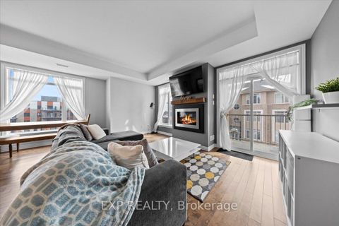 Photo 3 at 19 Earlton Private, Kanata Lakes/Heritage Hills, Kanata