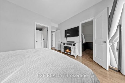 Photo 24 at 19 Earlton Private, Kanata Lakes/Heritage Hills, Kanata