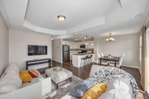 Photo 11 at 7 - 486 Via Verona Avenue, Nepean (Longfields), Ottawa