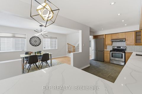 Photo 11 at 30 Fieldberry Private, Nepean (Stonebridge), Ottawa