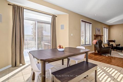 Photo 10 at 326 Dawnlight Street, Avalon East, Orleans