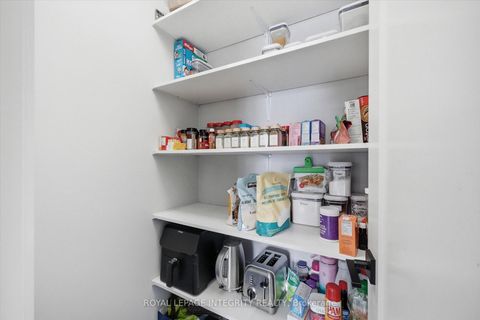 Photo 8 at 517 Stadacone Row, Camelot, Orleans