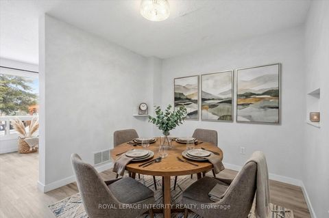 Photo 7 at 5 - 228 Millroad Way, Chatelaine Village, Orleans