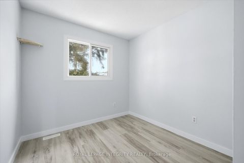 Photo 24 at 5 - 228 Millroad Way, Chatelaine Village, Orleans