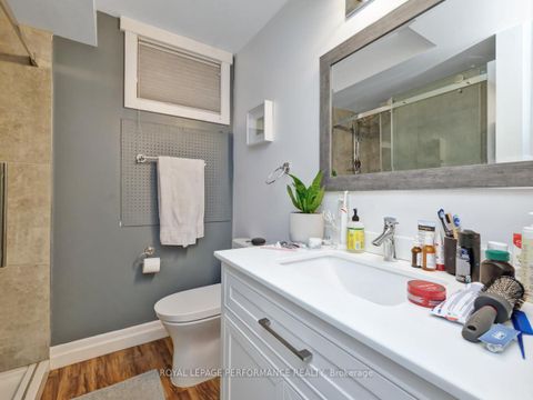 Photo 6 at 342 Frank Street, Ottawa Centre