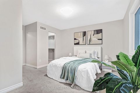Photo 19 at 918 Kilbirnie Drive, Nepean (Half Moon Bay), Ottawa