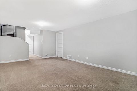 Photo 29 at 918 Kilbirnie Drive, Nepean (Half Moon Bay), Ottawa