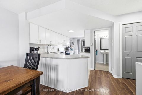 Photo 9 at 432 Hillsboro Private, Emerald Meadows/Trailwest, Kanata