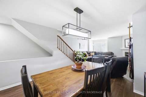 Photo 22 at 432 Hillsboro Private, Emerald Meadows/Trailwest, Kanata