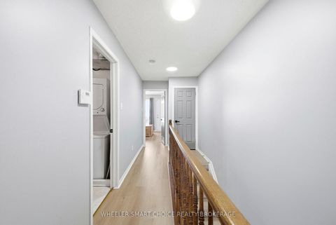 Photo 24 at 432 Hillsboro Private, Emerald Meadows/Trailwest, Kanata