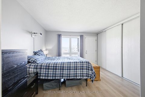 Photo 31 at 432 Hillsboro Private, Emerald Meadows/Trailwest, Kanata
