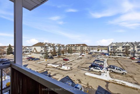 Photo 35 at 432 Hillsboro Private, Emerald Meadows/Trailwest, Kanata