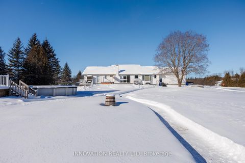 Photo 2 at 201 Greystone Crescent, Mississippi Mills (Ramsay) Twp, Mississippi Mills