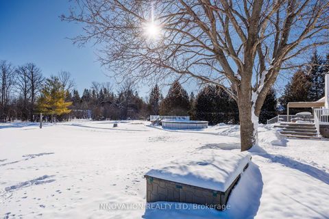 Photo 3 at 201 Greystone Crescent, Mississippi Mills (Ramsay) Twp, Mississippi Mills