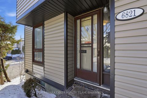Photo 1 at 78 - 6821 Bilberry Drive, Convent Glen North, Orleans
