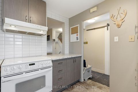 Photo 7 at 78 - 6821 Bilberry Drive, Convent Glen North, Orleans