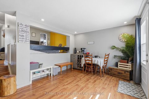 Photo 12 at 78 - 6821 Bilberry Drive, Convent Glen North, Orleans