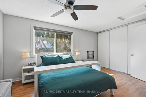 Photo 16 at 78 - 6821 Bilberry Drive, Convent Glen North, Orleans