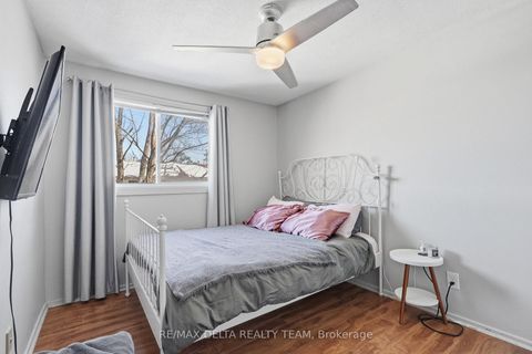 Photo 18 at 78 - 6821 Bilberry Drive, Convent Glen North, Orleans