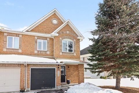 Photo 4 at 2229 Brockstone Crescent, Avalon East, Orleans