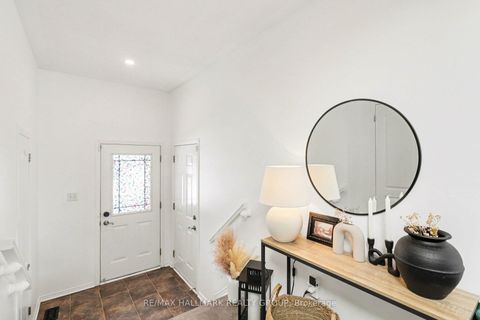 Photo 5 at 2229 Brockstone Crescent, Avalon East, Orleans