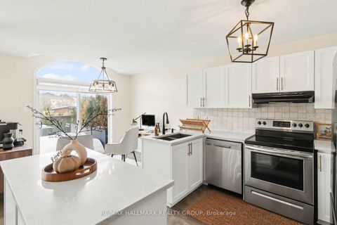 Photo 14 at 2229 Brockstone Crescent, Avalon East, Orleans