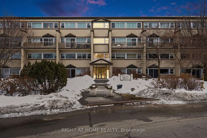Photo 0 at 121 - 12 CORKSTOWN Road, Nepean (Lakeview Park), Ottawa