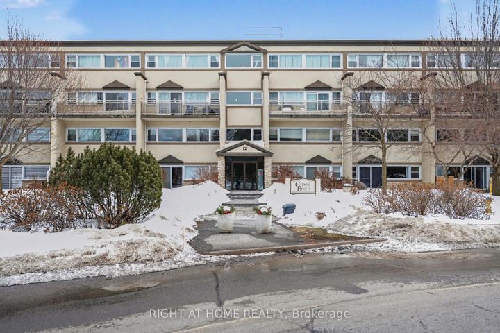 Photo 30 at 121 - 12 CORKSTOWN Road, Nepean (Lakeview Park), Ottawa