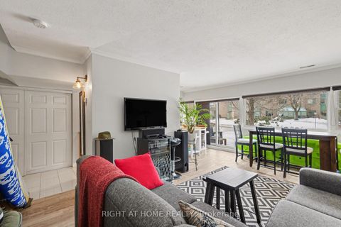 Photo 8 at 121 - 12 CORKSTOWN Road, Nepean (Lakeview Park), Ottawa