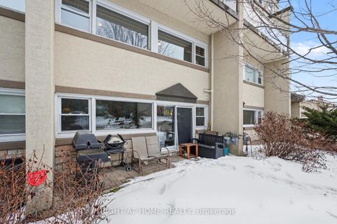 Photo 28 at 121 - 12 CORKSTOWN Road, Nepean (Lakeview Park), Ottawa