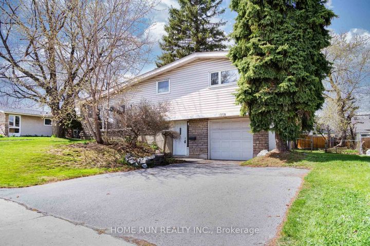 Photo 1 at 1259 Meadowlands Drive E, Nepean (City View/Skyline/Fisher Heights/Parkwood Hills), Ottawa