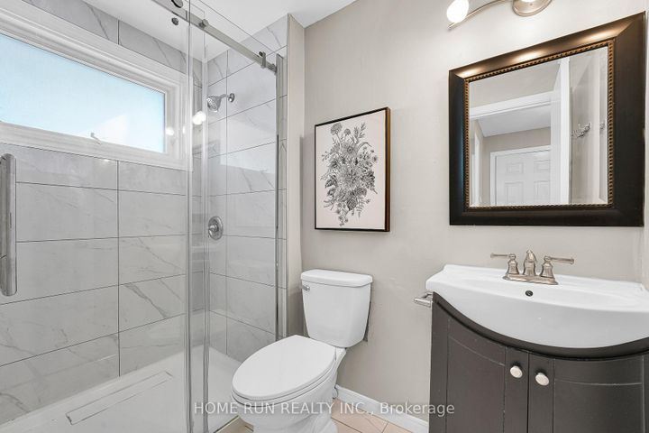 Photo 6 at 1259 Meadowlands Drive E, Nepean (City View/Skyline/Fisher Heights/Parkwood Hills), Ottawa