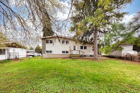 Photo 38 at 1259 Meadowlands Drive E, Nepean (City View/Skyline/Fisher Heights/Parkwood Hills), Ottawa