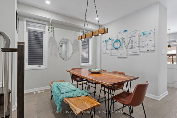 Photo 6 at 143 Robin Easey Avenue, Nepean (Half Moon Bay), Ottawa