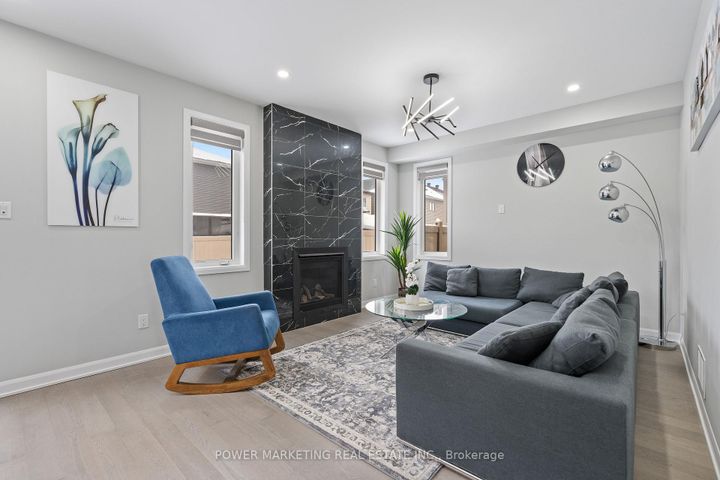 Photo 11 at 143 Robin Easey Avenue, Nepean (Half Moon Bay), Ottawa